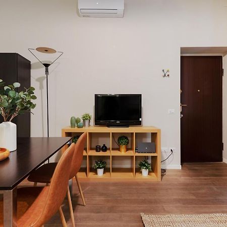 New & Cozy Apt In Porta Romana Milánó Kültér fotó